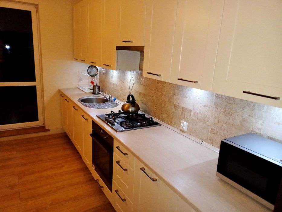 Kwatery pracownicze, noclegi, pokoje, wynajem, dla firm, REDA, Rumia