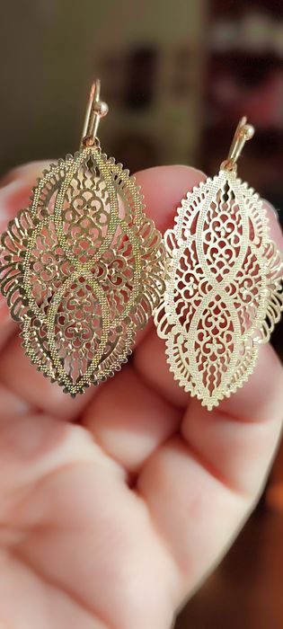 "Złota koronka" wiszące kolczyki