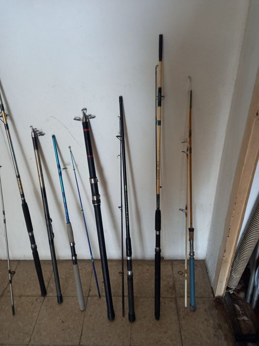 Canas de pesca usadas.