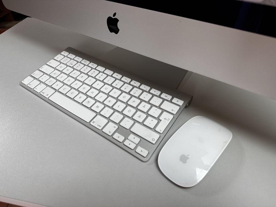 Apple iMac 27" Retina 5K 2020 / i5-10500 / 16GB / SSD 512GB / Radeon Pro 5300 4GB/оригінальна клавіатура + мишка в комплекті