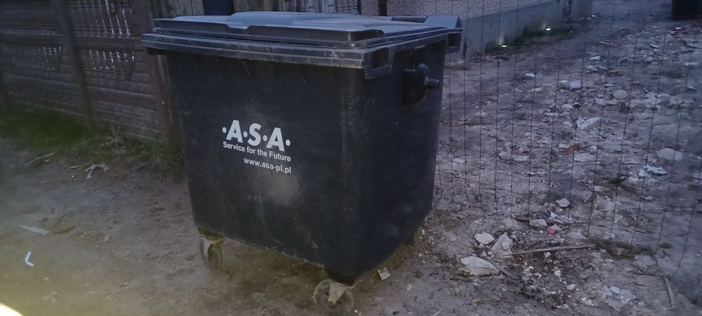 Kontener smietnik 1100 litrow