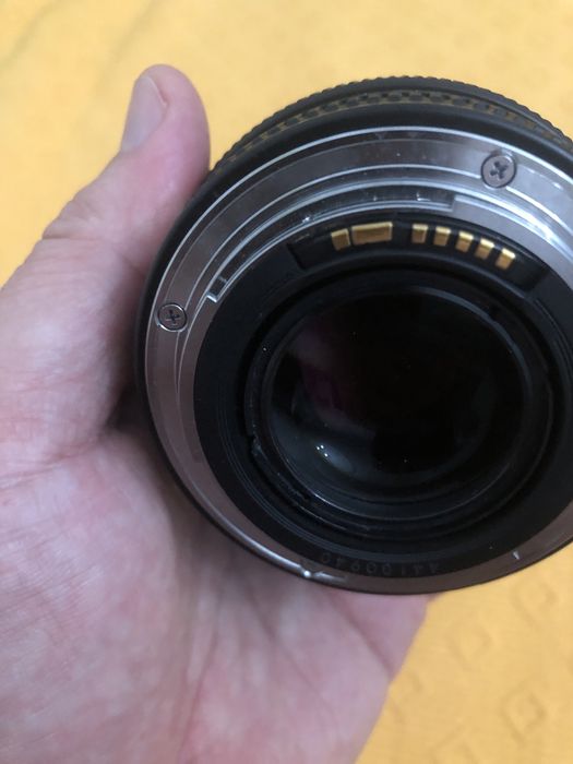 Objectiva Canon Ultrasonic 1:1,4