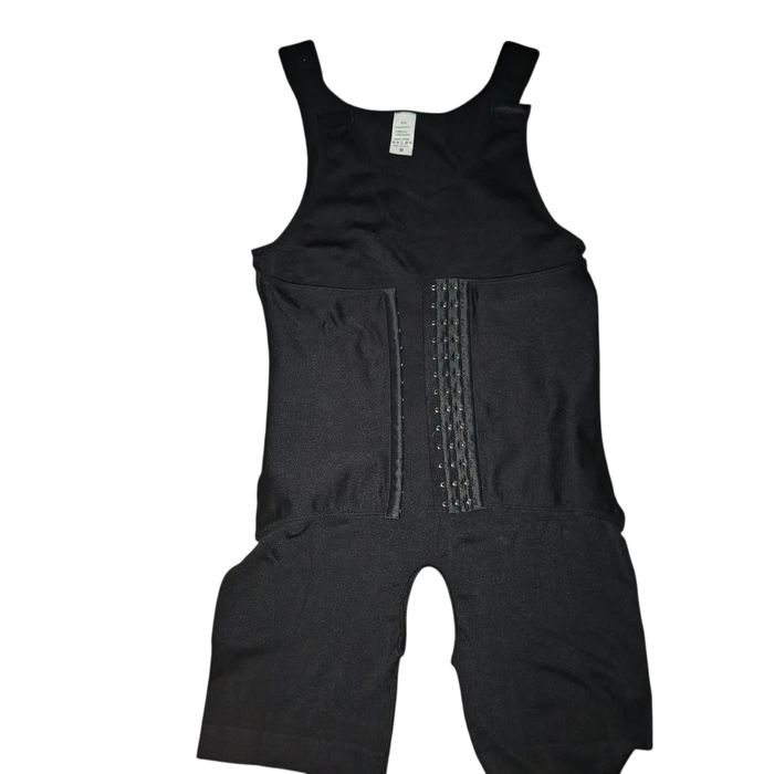 Kombinezon męski z pasem wyszczuplającym M