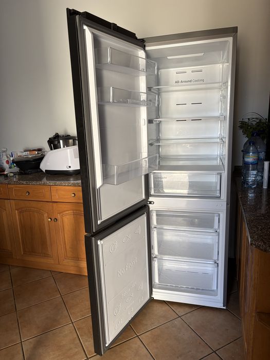 Frigorífico combinado Samsung creme/bege