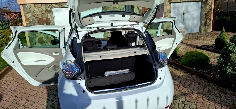 Продам Renault Zoe 41kw