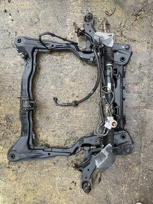 Подрамник передний Hyundai Elantra XD i30 coupe 2000 – 06