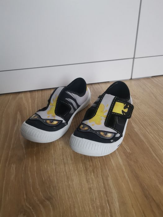 Buty, papcie rozm. 32