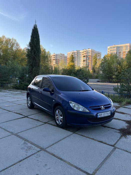 Продам  Пежо 207