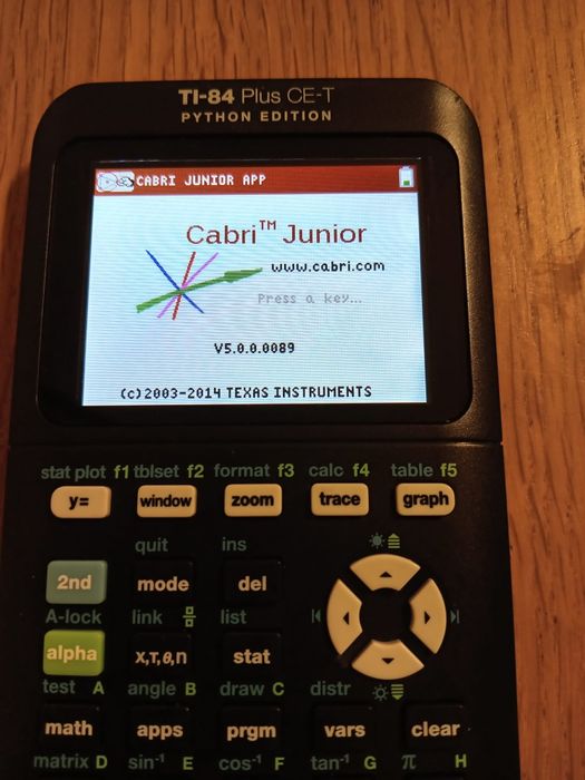 Calculadora TI-84 Plus CE-T Phyton Edition