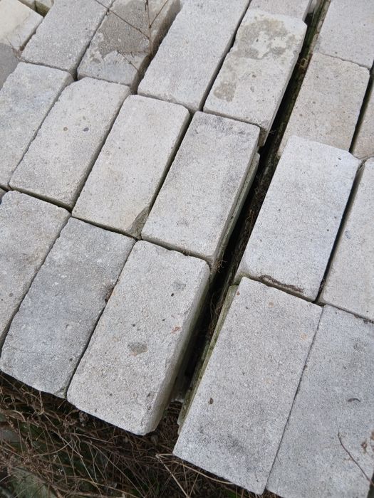 Cegły białe ok. 5000 sz.