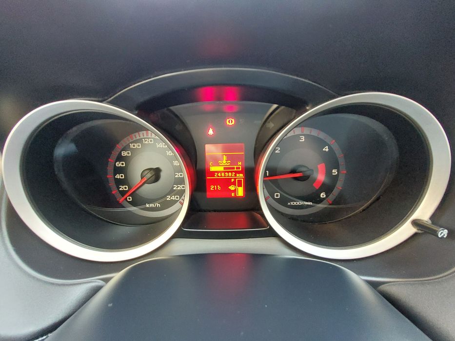 Mitsubishi Lancer Intense + 2.0 DI-D