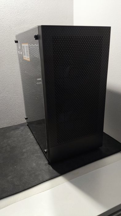 PC GRY Ryzen 5 1600 12GB 750GB GTX1660 6GB 500W W11 prezent komunia