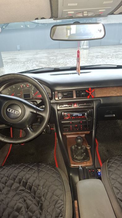 Продам ауді а6с5 2.5