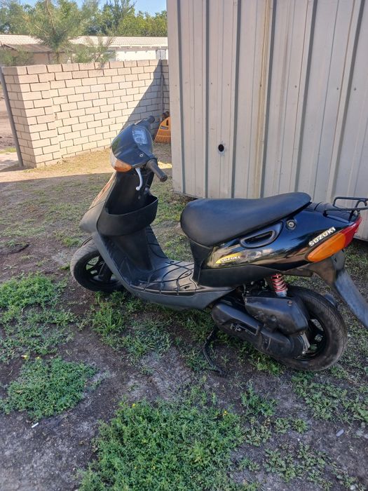 Продам  скутер Сузукі летс 2  Suzuki lets 2