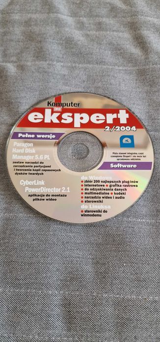 Komputer Świat Ekspert 02/2004