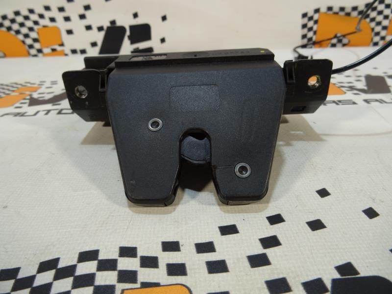 Fechadura / fecho da mala BMW 3 (E90)