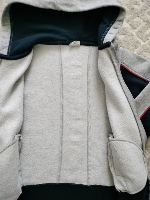 Casaco com oferta de camisola