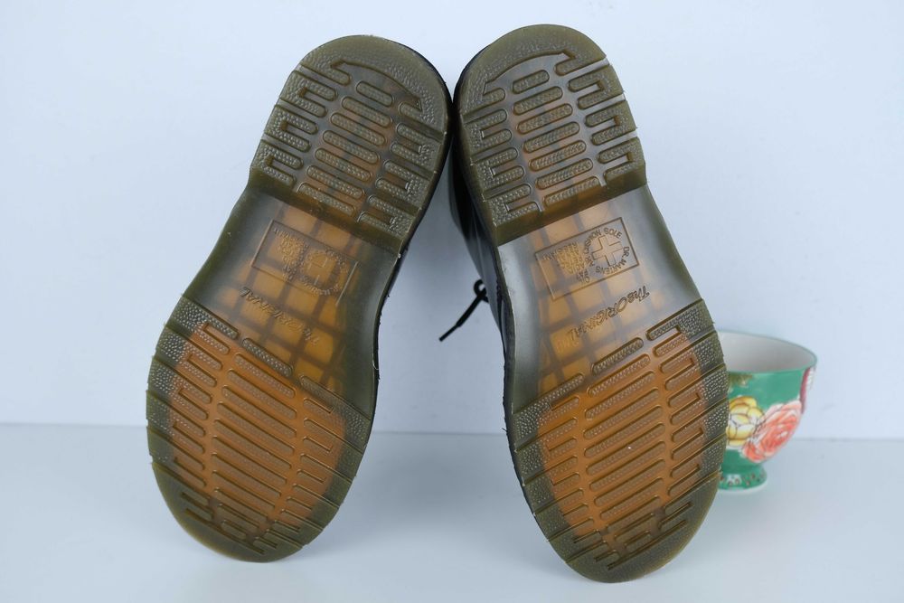 Dr. Martens  skóra r 40