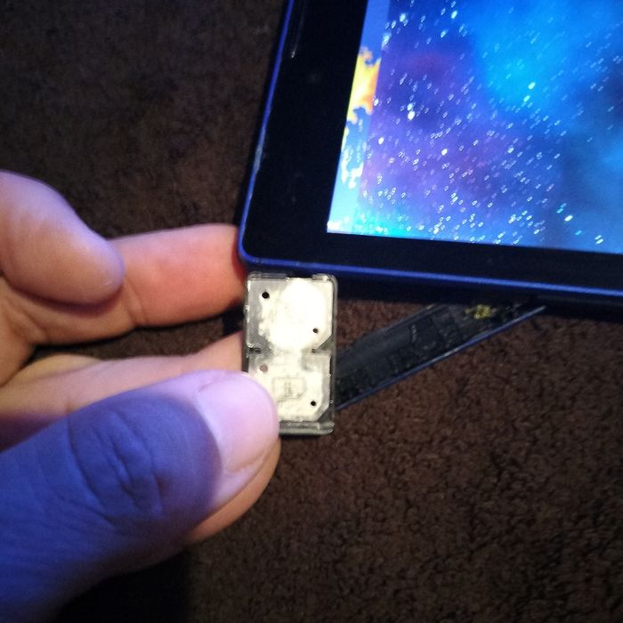 Tablet Lenovo TAB 2 A8-50l na kartę sd i sim