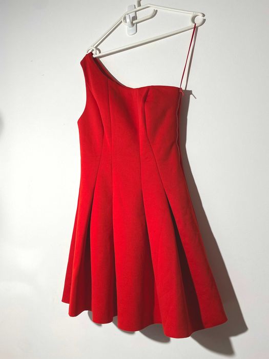 jak NOWA czerwona sukienka na jedno ramię rozkloszowana S 36 pianka