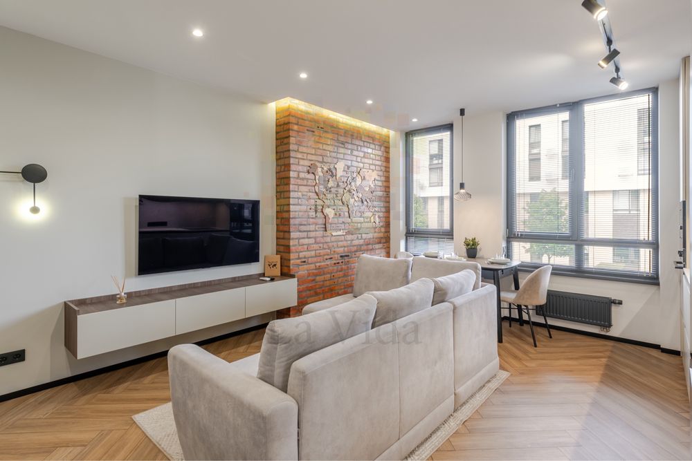Продаж 2-кімнатної квартри Файна Таун 66,3 м² ЖК Файна Таун, Салютна,
