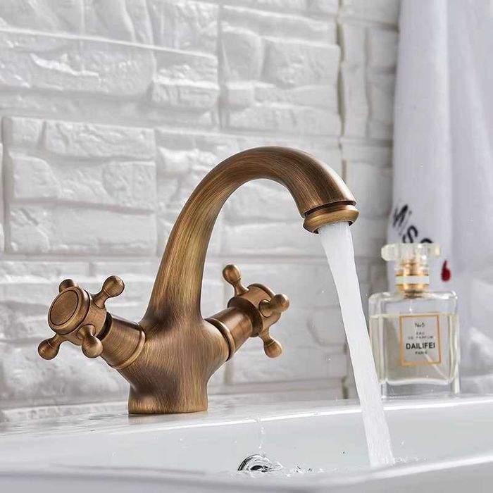 Bateria umywalkowa szczotkowany antyczny mosiądz + PAKIET MONTAŻOWY