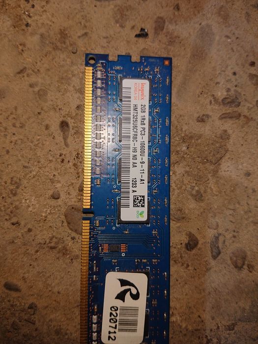Оперативна память ddr3, 10600u, 1333гц, 2гб