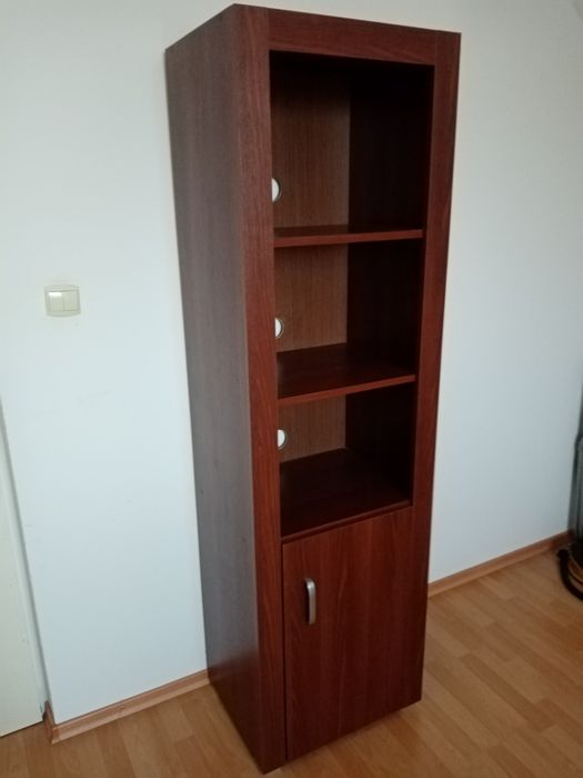 Sprzedam witrynę meblową