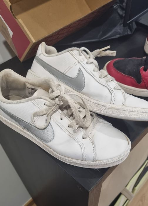 Sapatilhas nike branco 40