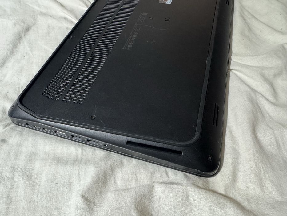 HP Zbook 15 G3 FullHD i7-6820HQ 8Gb/256GB SSD/NVIDIA M1000M