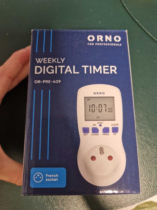 Programator czasowy Orno OR-PRE-409 – elektroniczny timer do gniazdka