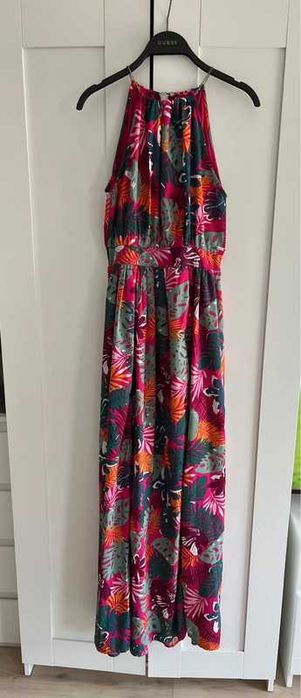 Długa letnia sukienka maxi guess