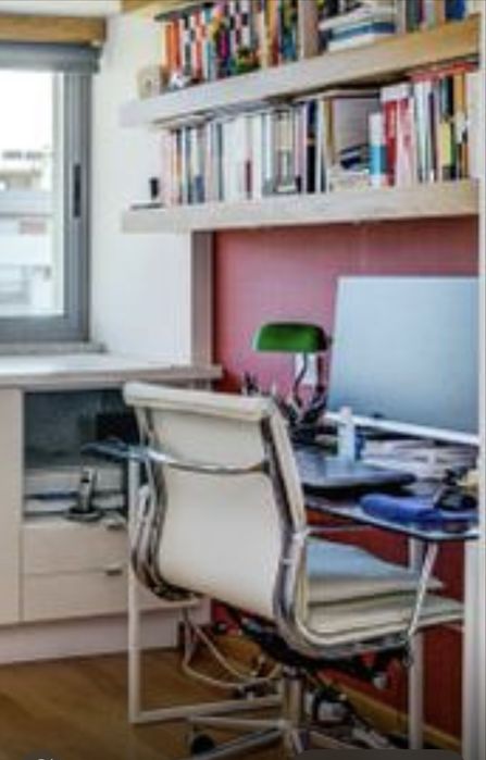 Venda Flash: Secretária em Vidro AREA