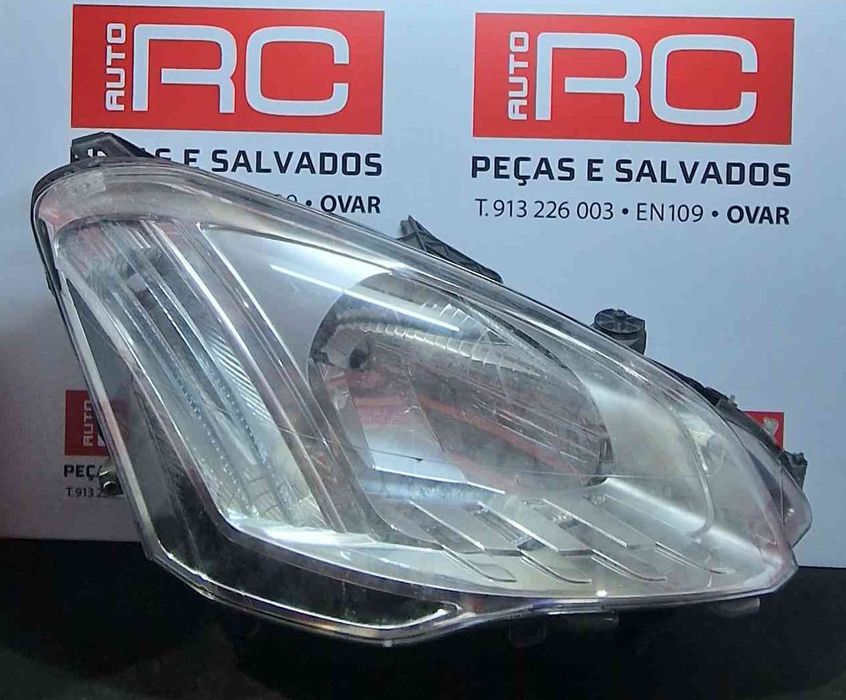 Ótica / Farol Direito 9806306580 - CITROËN BERLINGO MULTISPACE