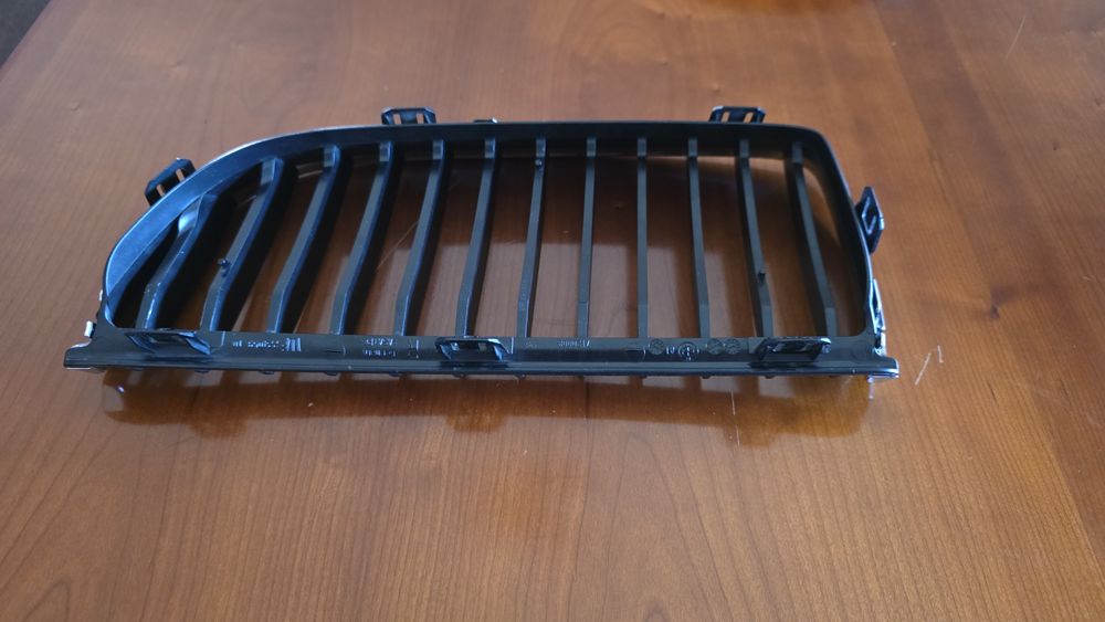 Grelhas bmw e90 pre lci