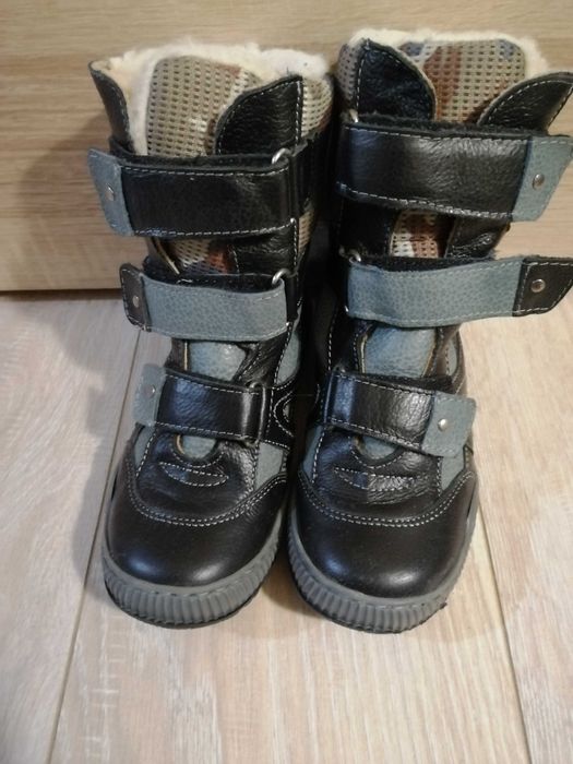 Buty zimowe chłopięce firmy Łukasz r. 32
