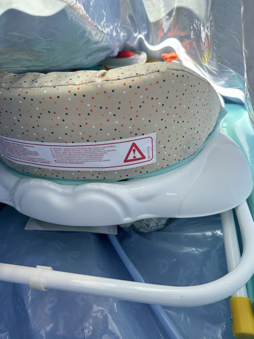 Andarilho de bebe marca Bebe confort