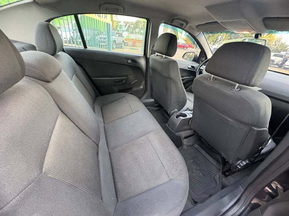 Opel Astra (без першого внеску)Твоє Авто Кривий Ріг