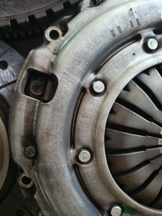 Sprzęgło tarcza docisk koło pasowe Peugeot 407 r 2005 1,8 benzyna