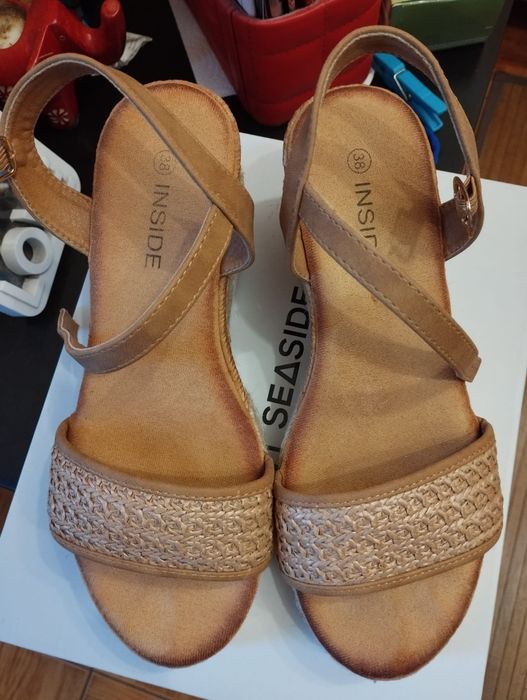 Sandálias Senhora 38