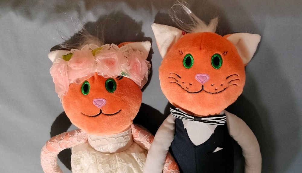 Подарок . Он и она .Стилизованная пара .  Кот и Кошка .