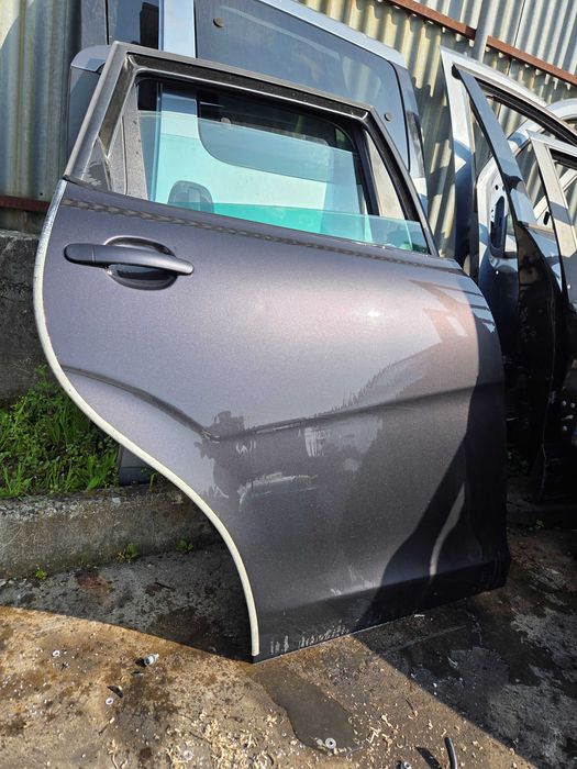 SEAT Altea LS9N kompletne drzwi tylne prawe eur