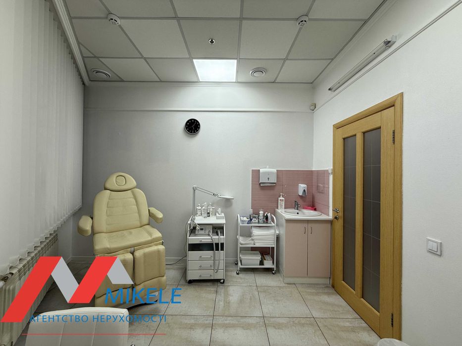 Приміщення 190м2 Дніпровська набережна 25-Б м. Осокорки ТЦ River Mall