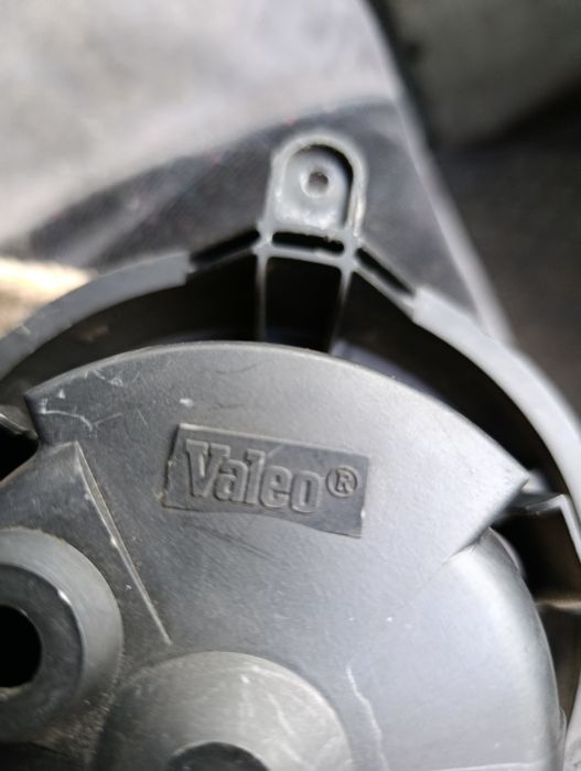 Вентилятор печки отопителя