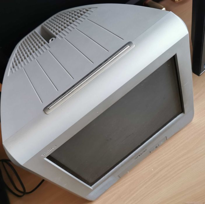Vendo televisão SONY TRINITRON 35 CM