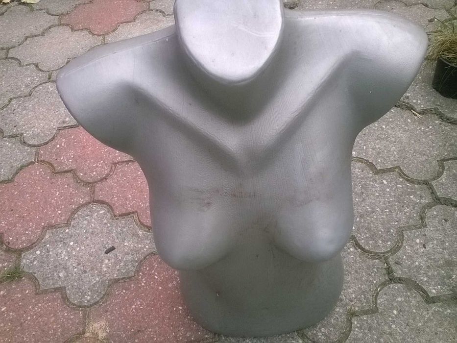 Popiersie do krawcowej