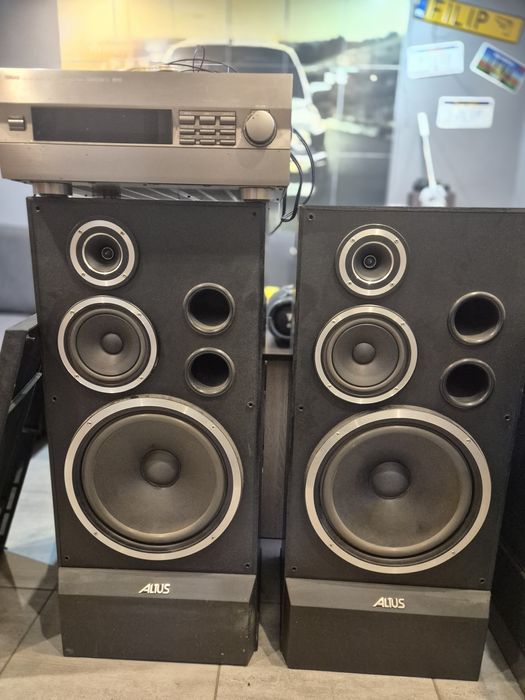 2x altus 300 yamaha dsp a1092