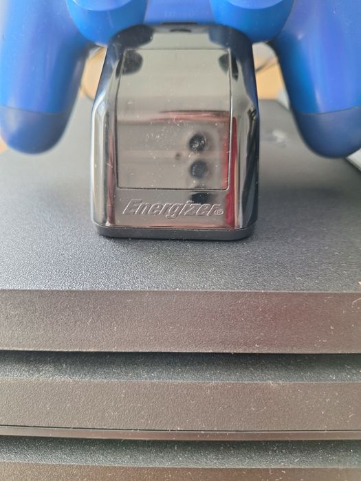 PS4 Pro 1TB +3 gry + 2 pady + stacja | GOTOWY ZESTAW | OKAZJA