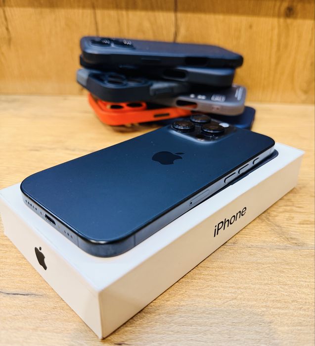 Iphone 16 pro 256 GB black grey - GRATIS OBUDOWY