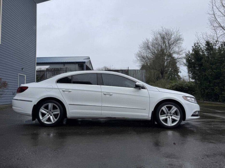Volkswagen CC      2014